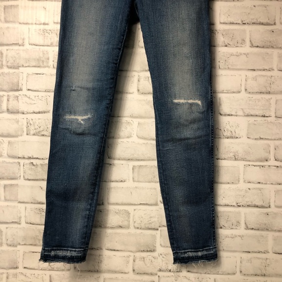 MADEWELL 9” High Waisted Jeans Blue Raw Hem Distracted Edition Denim Size 27 Y2K - Picture 7 of 13